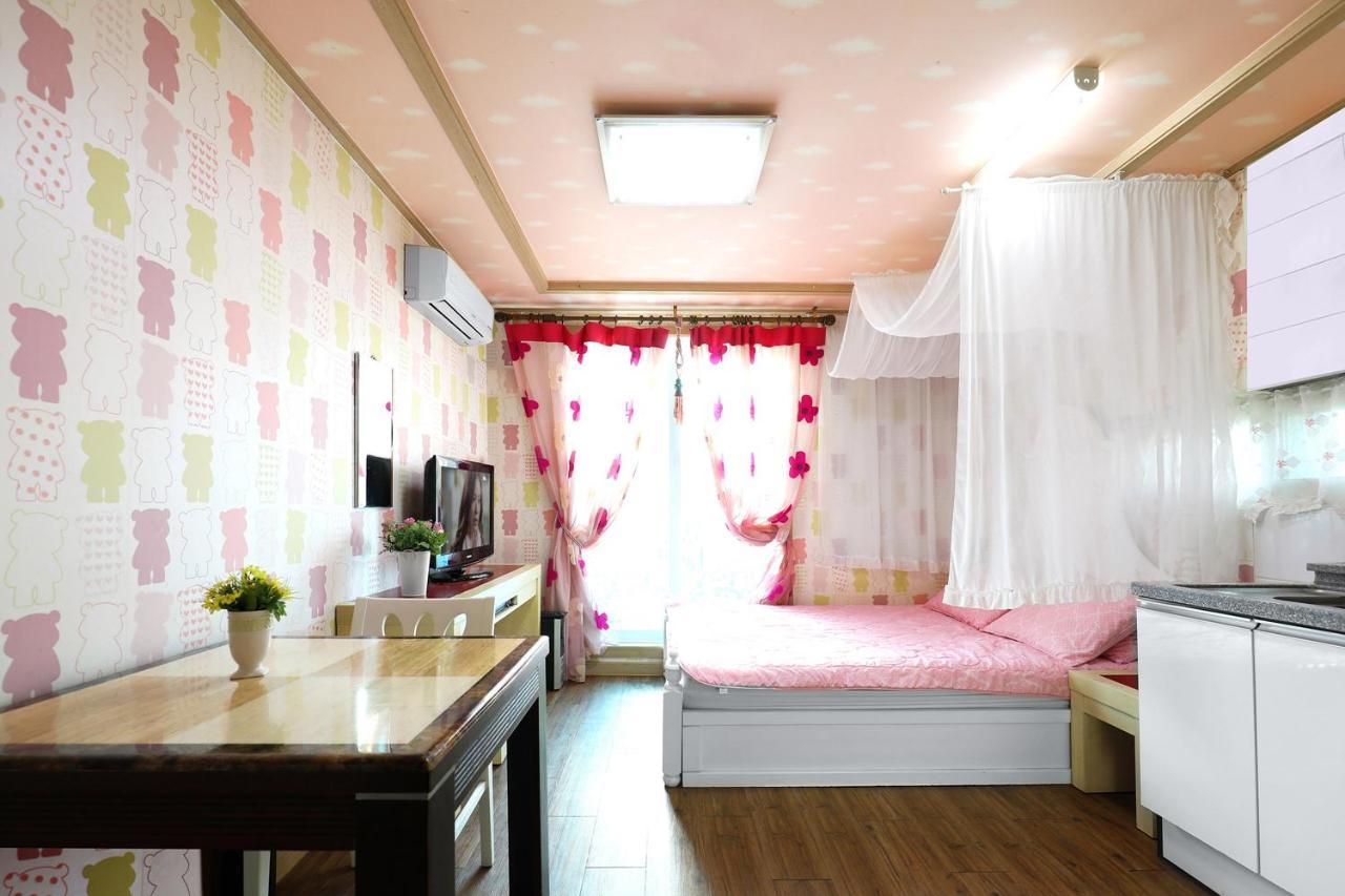 Yeowoogneul Pension Chuncheon Exterior foto