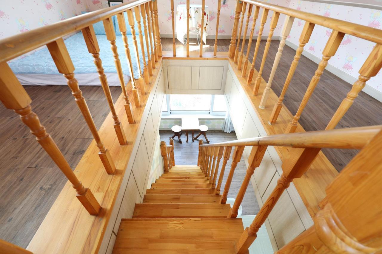 Yeowoogneul Pension Chuncheon Exterior foto