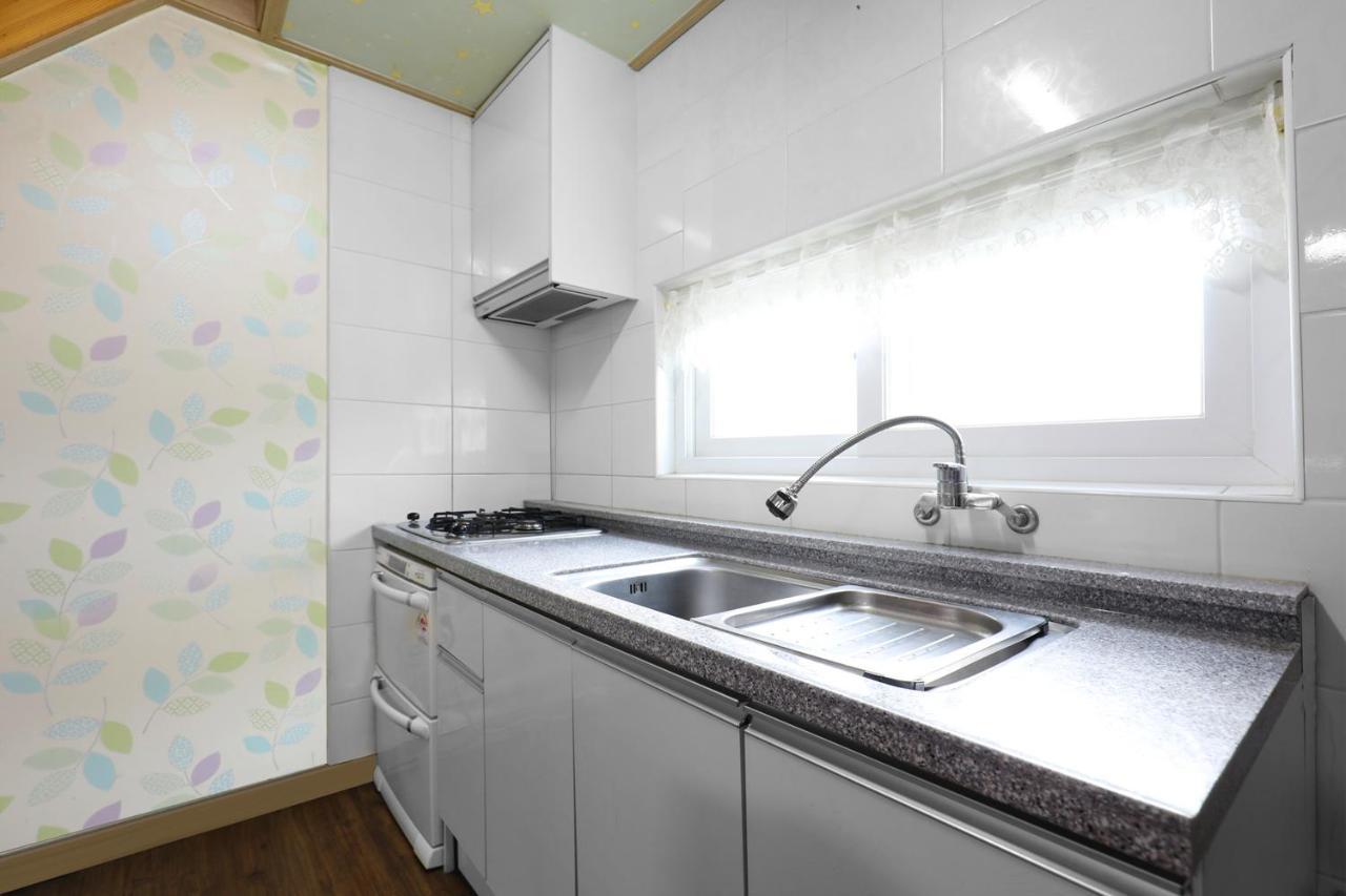 Yeowoogneul Pension Chuncheon Exterior foto